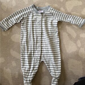 Hanna Andersson - Gray Striped Kids One Piece 0-3 months